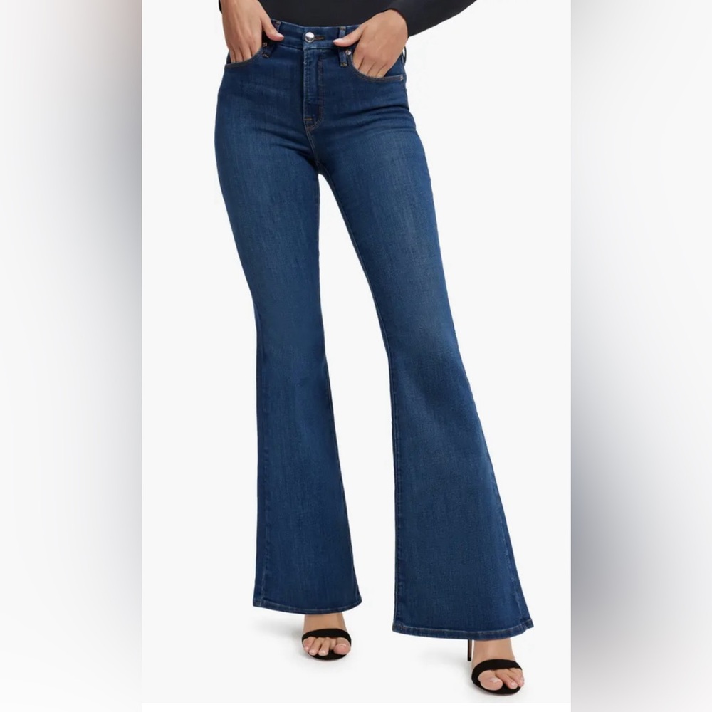 Good American Good Legs Flare Jeans